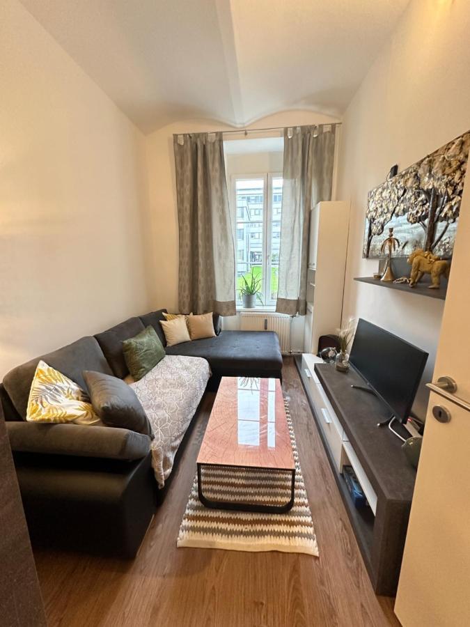 Ferienwohnung Marion Klagenfurt Zentrumsnaehe Klagenfurt am Woerthersee Esterno foto